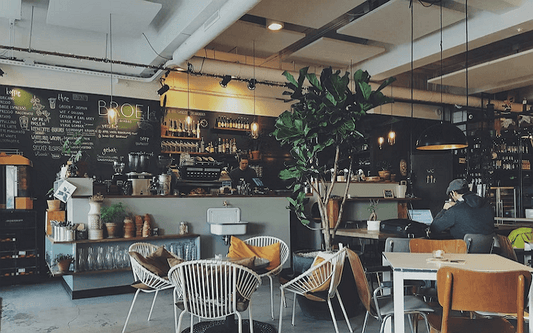 [2023] Unique Coffee Shop/Cafe Lighting Ideas You Can't Miss Out