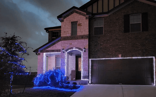 How to Hang Rope Lights (Step-by-step Guide)