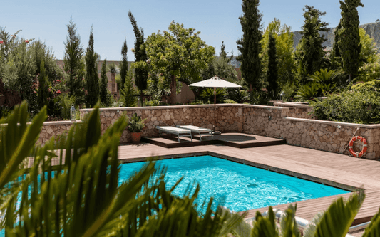 Most Complete and Practical Pool Lighting Ideas
